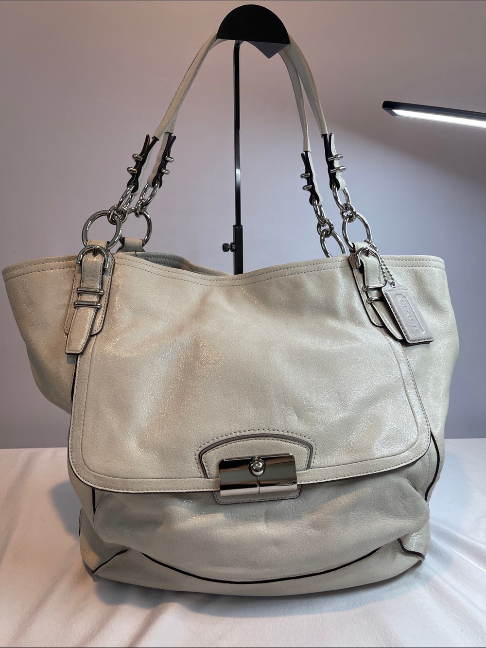 COACH M124-F19385 RARE Kristin Pinnacle Leather Tote IVORY NWT